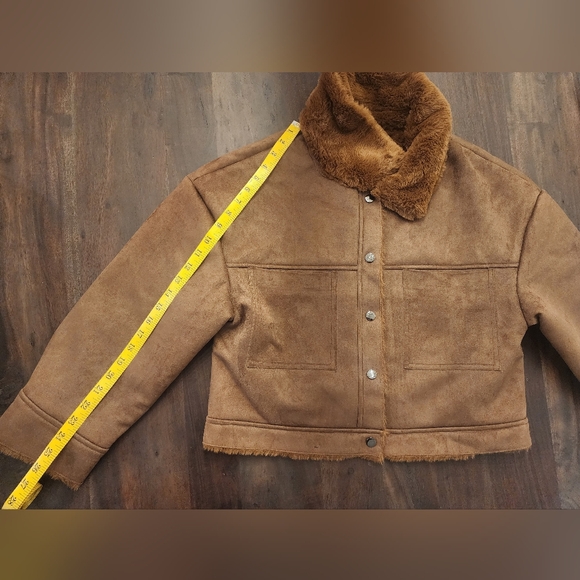 Women's Deluc "Mathew" Faux Suede Jacket In Size Medium In The Almond Color - Picture 16 of 16